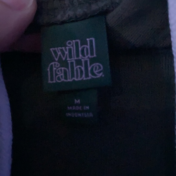 Cropped sweatshirt - Picture 2 of 3